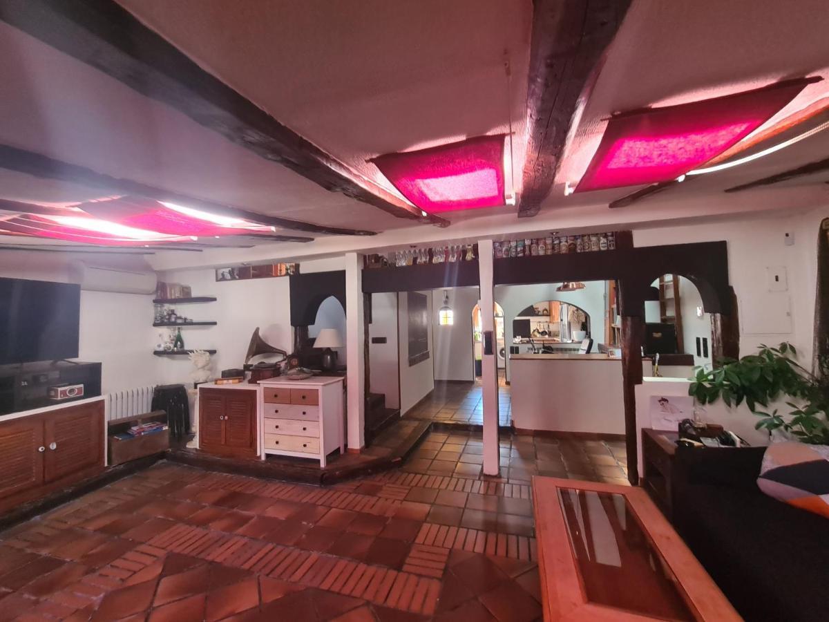 Duplex Con Garaje En Malasana Madrid Kültér fotó